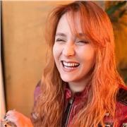 Traduttrice e Correttrice di Bozze impartisce lezioni di Inglese